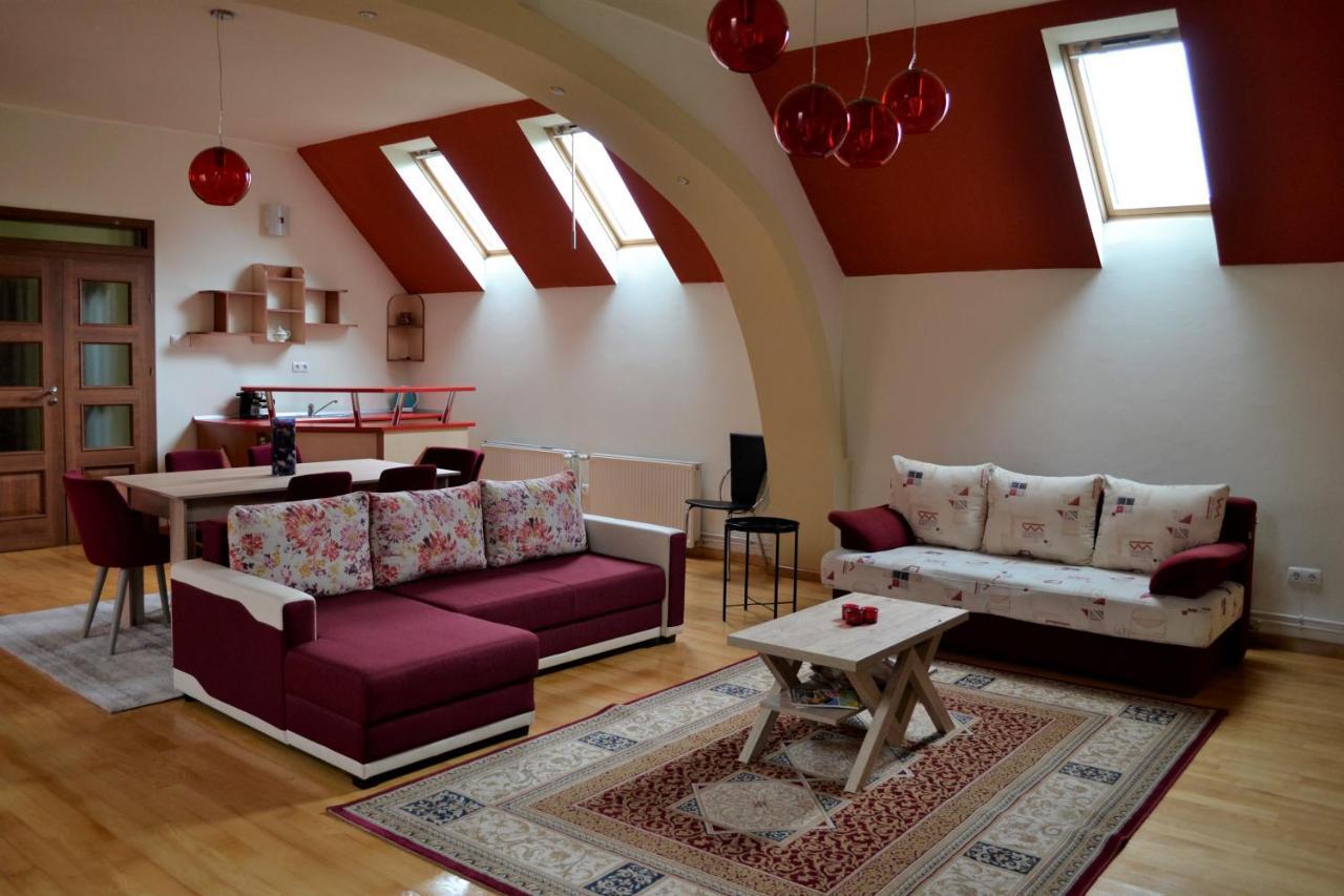 Villa Rozsi Mama Sovata Exterior foto